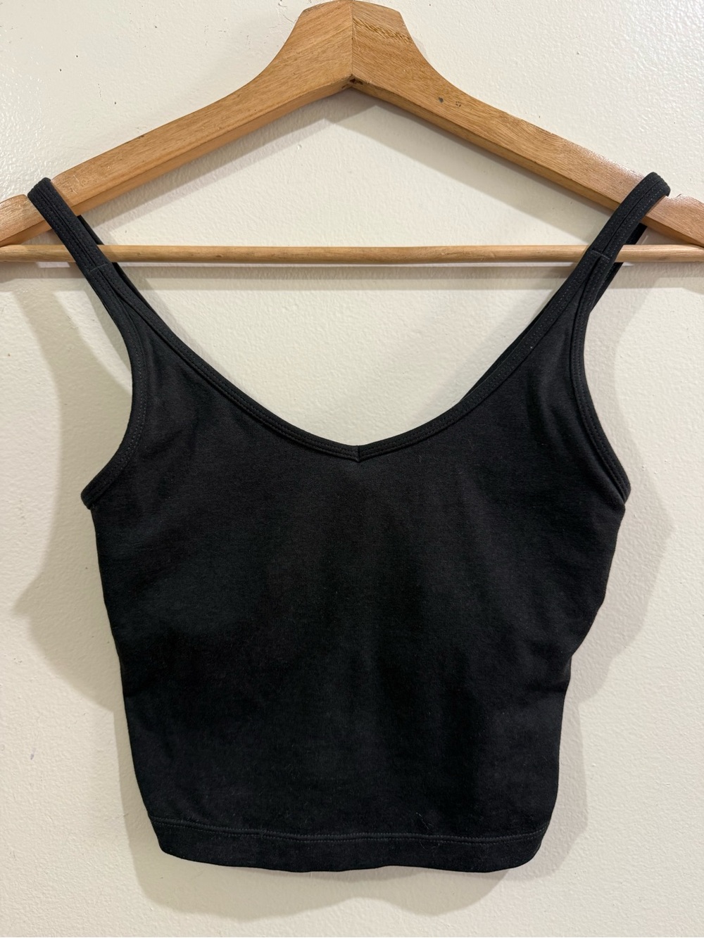 Vuori Black V-Neck Cropped Camisole